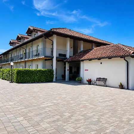 Apartment Cascina Sant'antonio Alba (Piedmont)