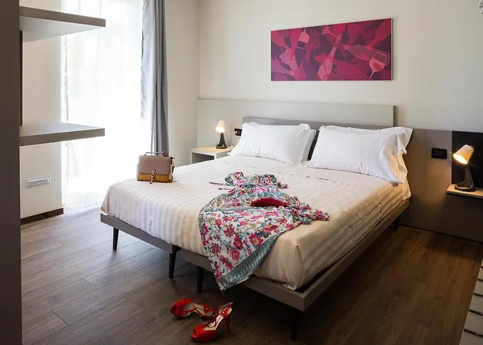 Lägenhet Cascina Sant'antonio Alba (Piedmont)