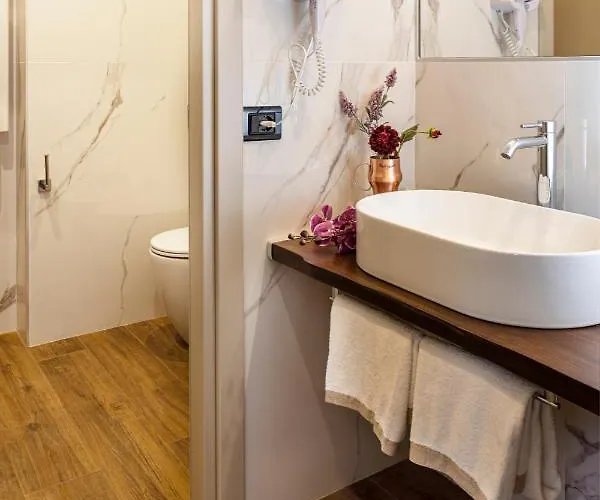 Cascina Sant'antonio Alba (Piedmont)