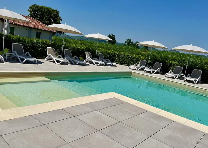 Lägenhet Cascina Sant'antonio Alba (Piedmont)